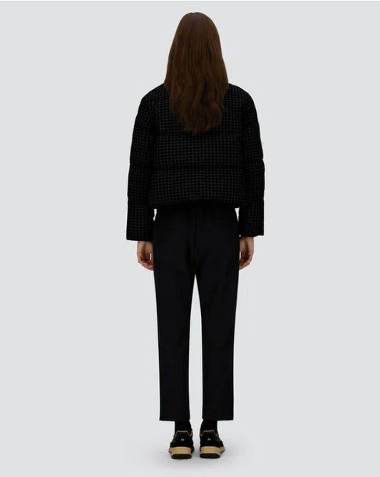 PI002113D12760()9300_1_P