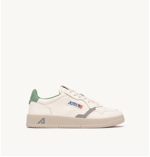 AULM()NE16NABUK()SUEDE