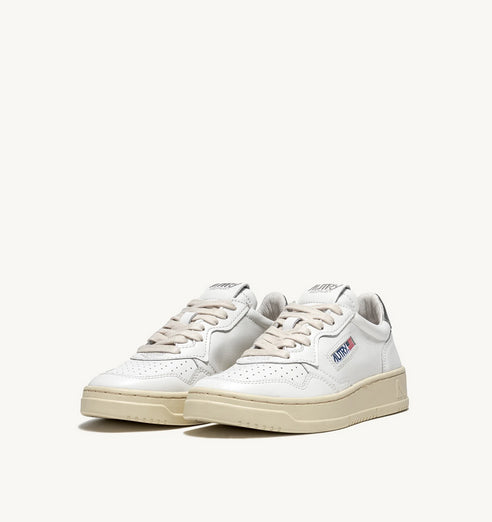 AULWLL05()WHT()SILVER_1_P