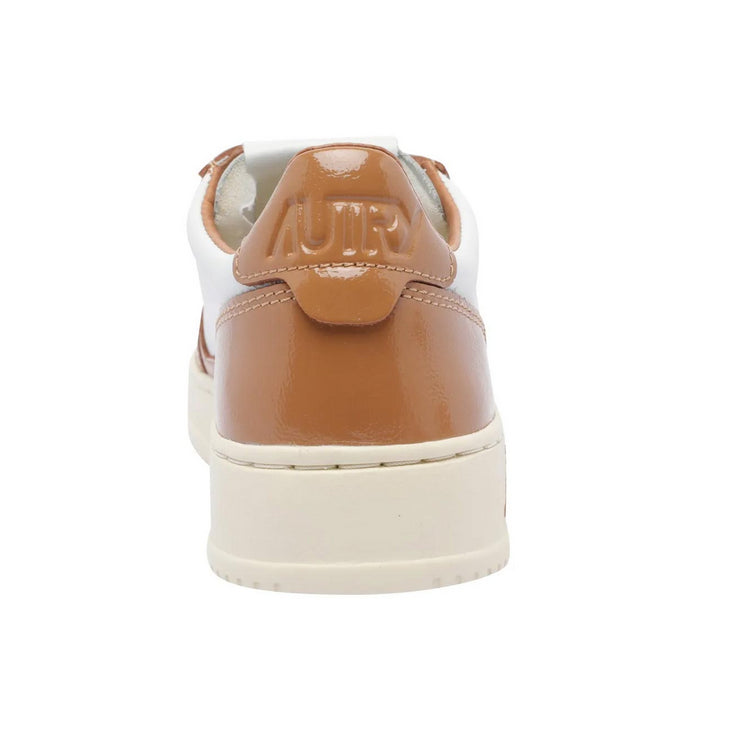 AULW()RT02LEA PAT_4_P