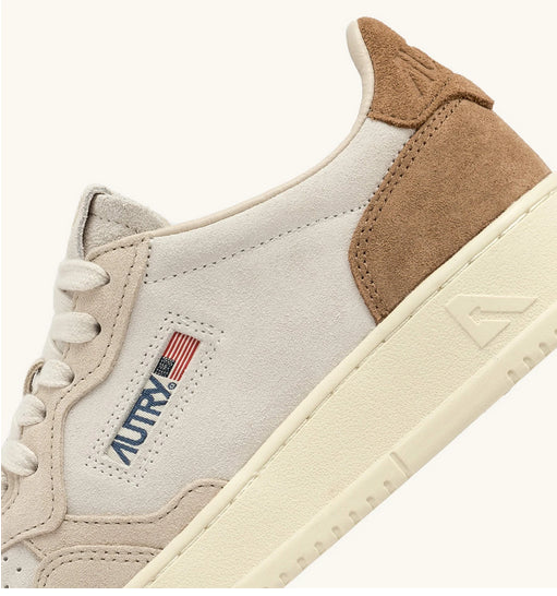 AULW()TS01TRIC SUEDE_5_P