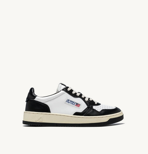 AULW()WB01WHT()BLK