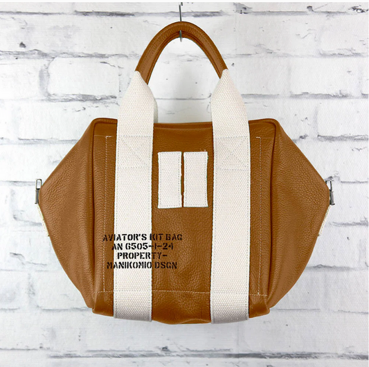 LADY24GLEATHER()T_1_P