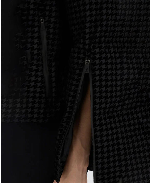 PI002113D12760()9300_3_P