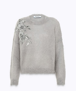 MAGLIA IN MOHAIR CON RICAMO